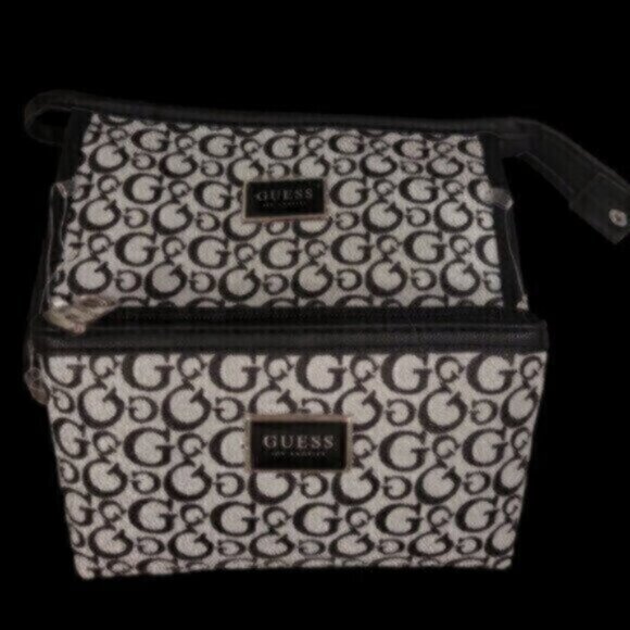 GUESS Cosmetic Travel Bags NWT Set - Picture 9 of 10